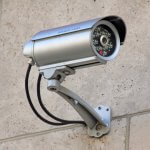 Kamera Attrappe oder eine richtige Überwachungskamera